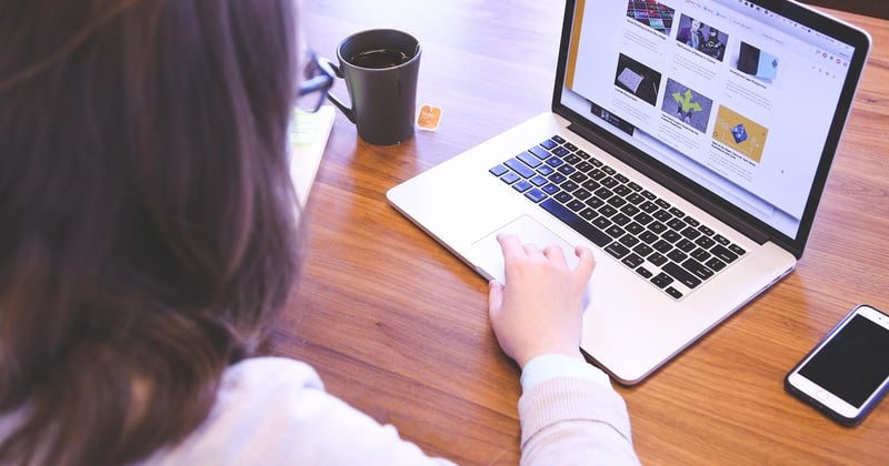 Créer un site internet professionnel : les outils indispensables pour développer son activité