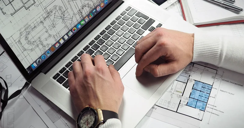 Application gestion temps de travail : Android, iPhone, est-ce que c'est différent ?
